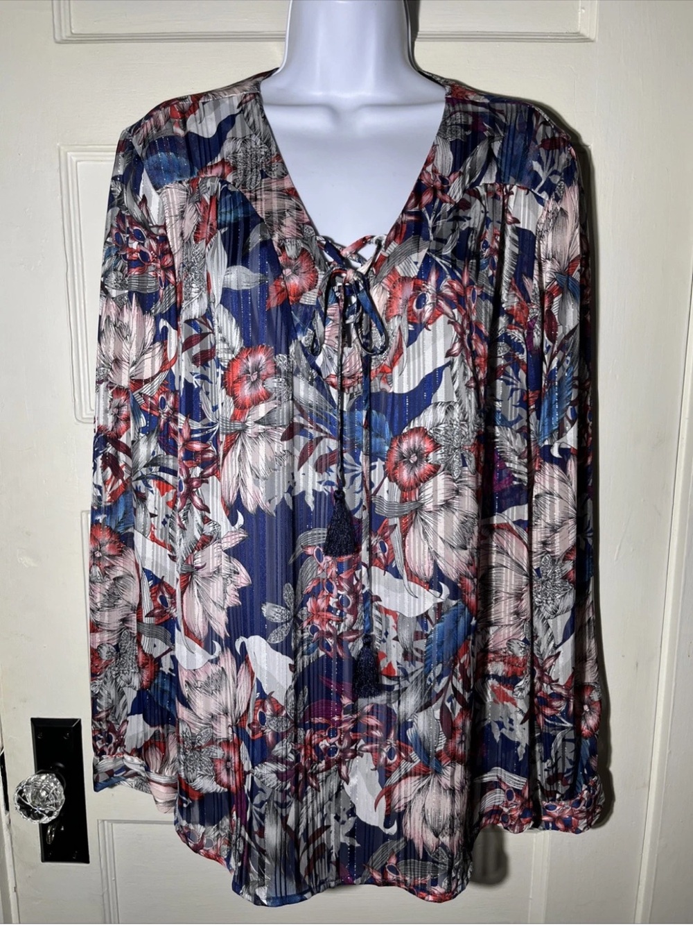 Women’s Shirt Size 2X Faded Glory Blue Tropical Floral Sheer
